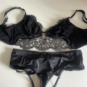 Victoria's Secret Black Lace Bra Set